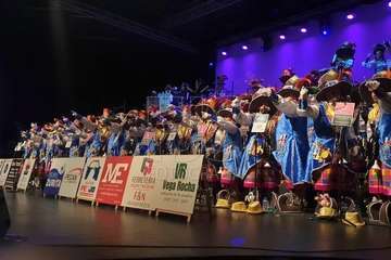 Presentación de Los Nietos de SaryMánchez en Vecindario (Fotos 1-48.Reportaje de Francisco J. Santana) el pasado domingo y esta noche en Telde (Foto 49-122. Reportaje de Antonio Alí).